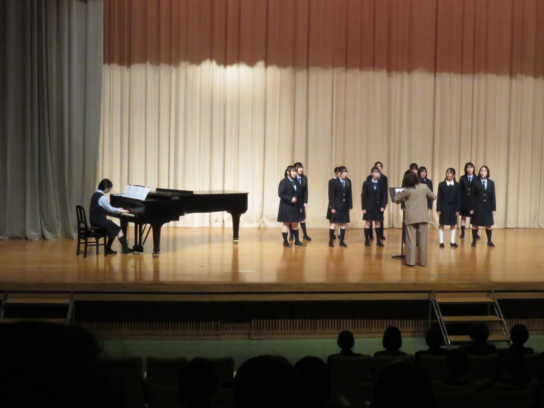 スプリングフェスティバル - 東京純心女子中学・高等学校